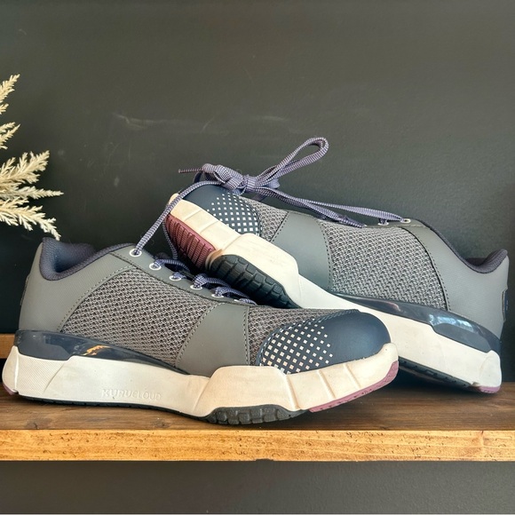 Kuru Cloud Gray Athletic Sneakers Womens Size 11 - Picture 7 of 7